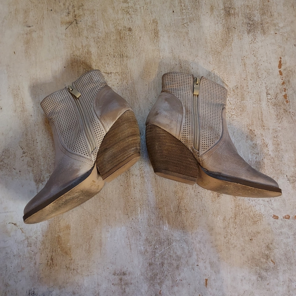 Booties - Picture 5 of 12